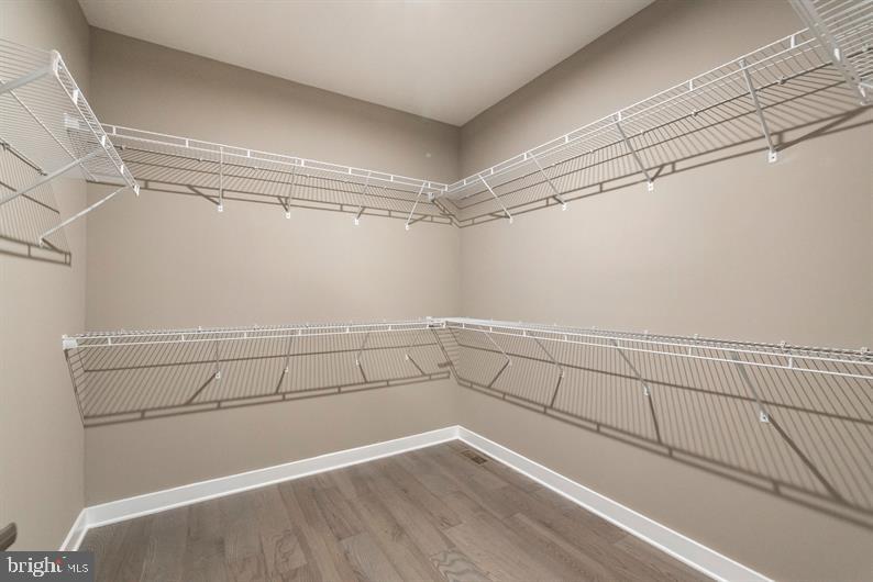 TANYARD SHORES - Residential