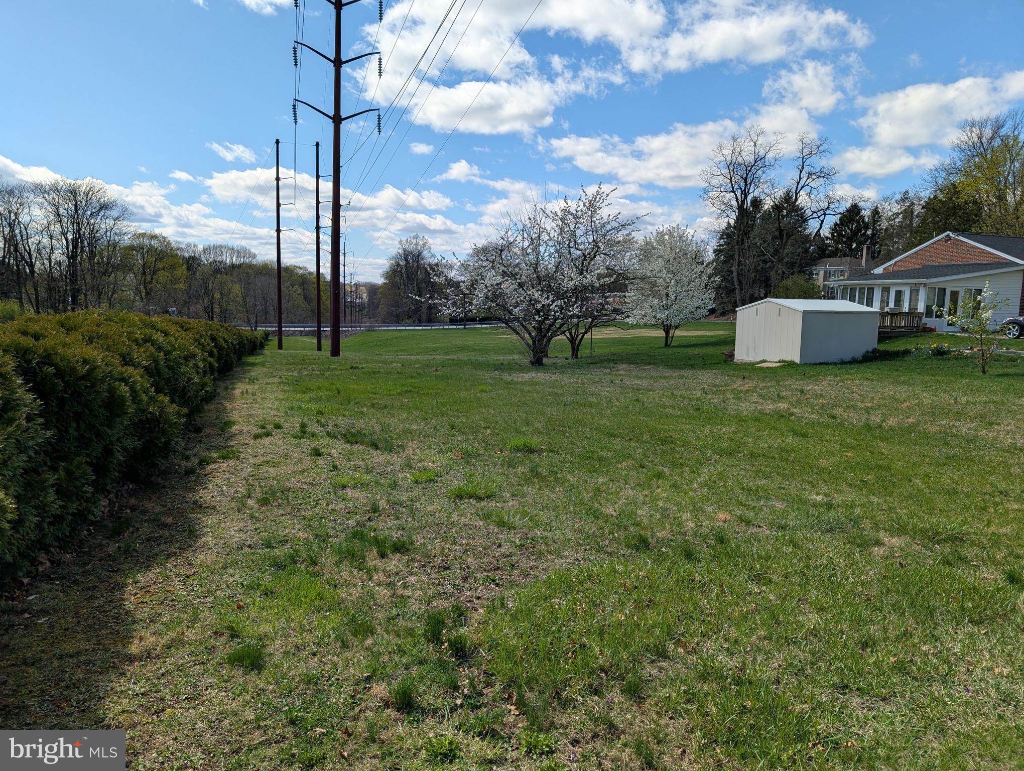 Lot to be entered from Wilhelm road and home if built will face Wilhelm road. This lot goes from Progress Ave. to Wilhelm Road. There is a PPl right of way.