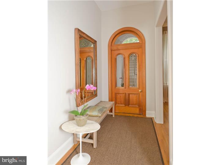 SOCIETY HILL - Residential