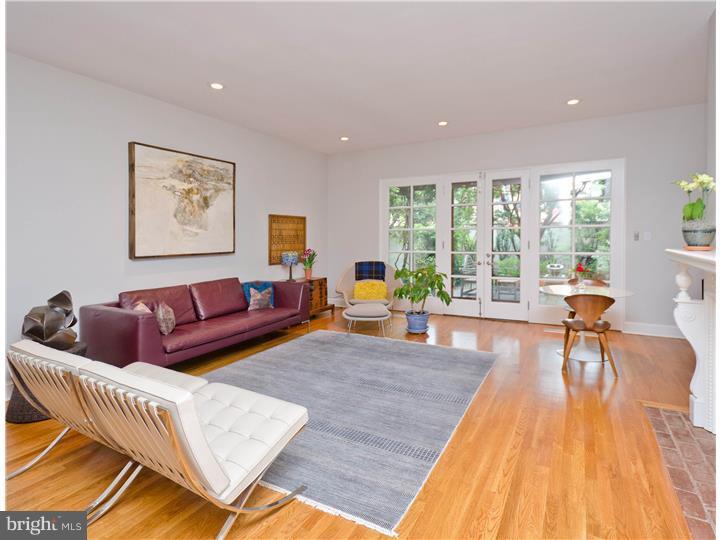 SOCIETY HILL - Residential