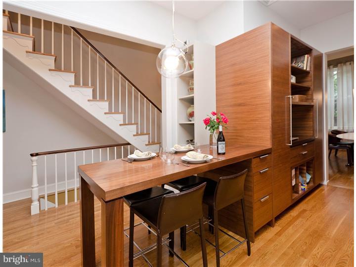 SOCIETY HILL - Residential