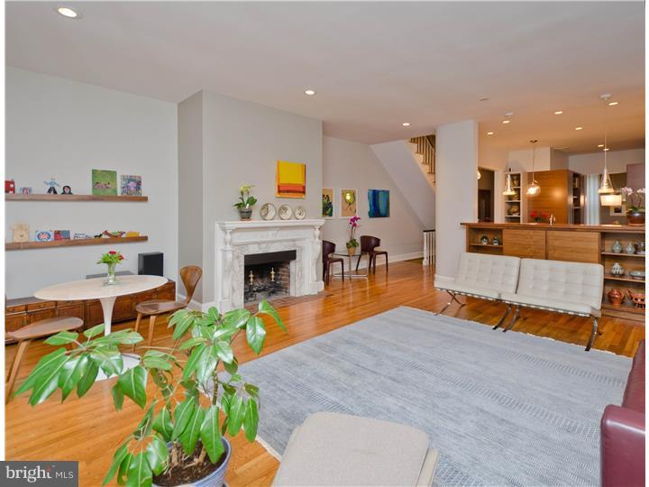 SOCIETY HILL - Residential