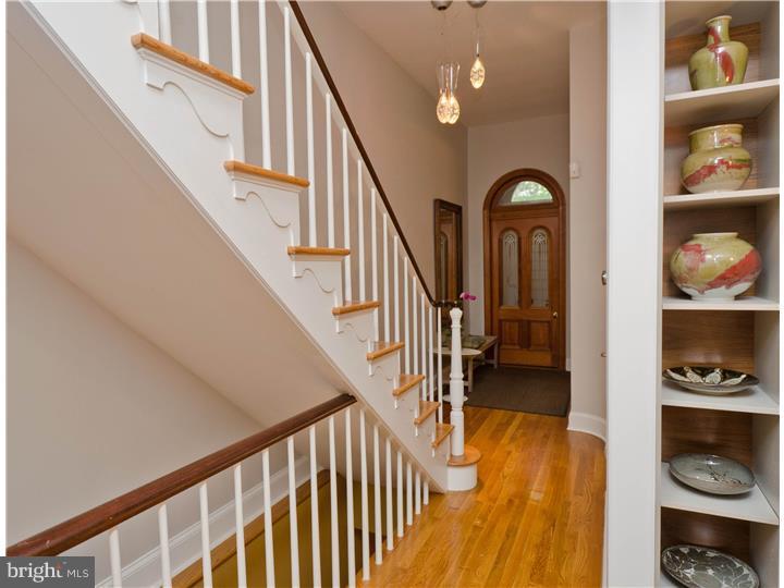 SOCIETY HILL - Residential