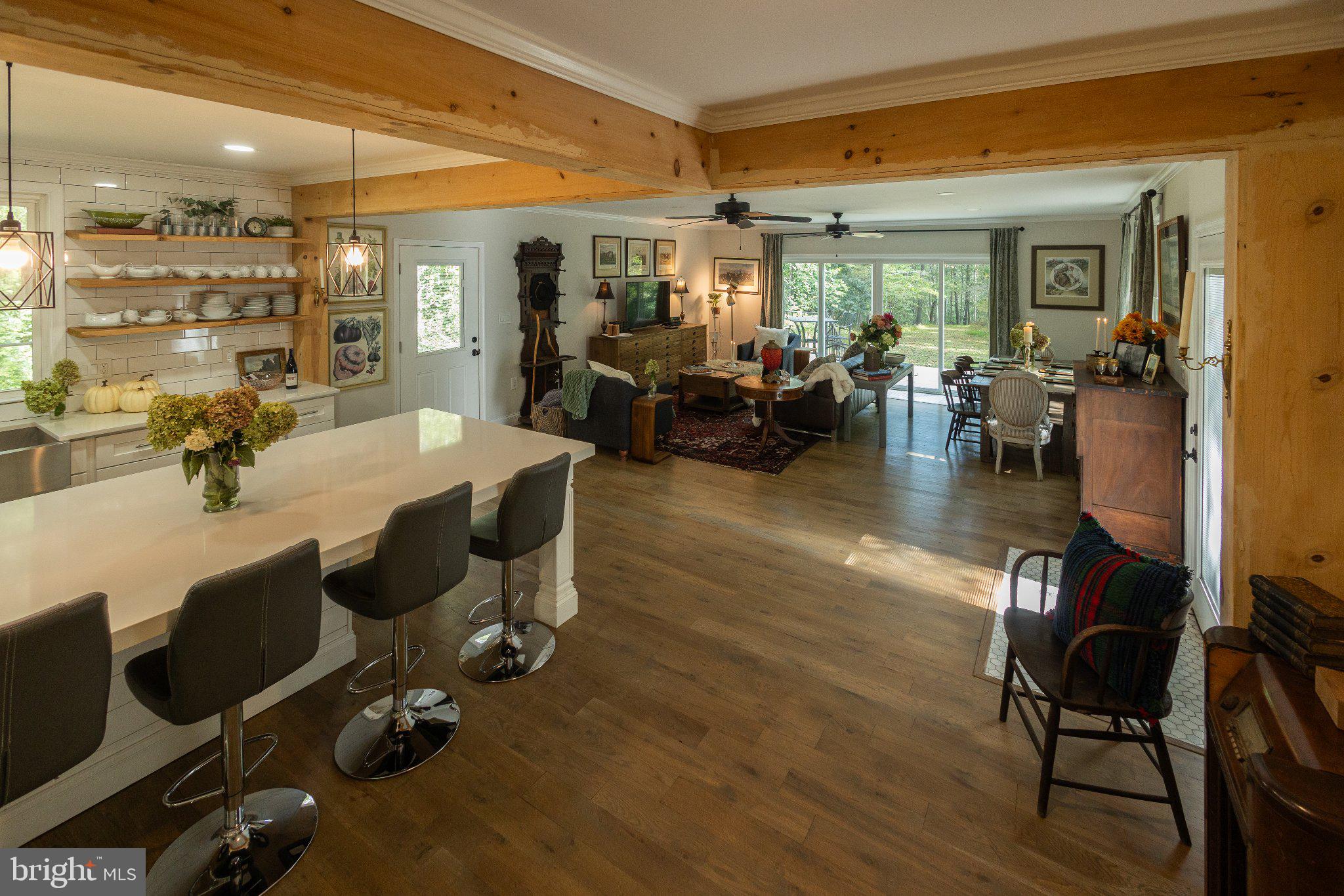 1022 UPPER GLENCOE ROAD