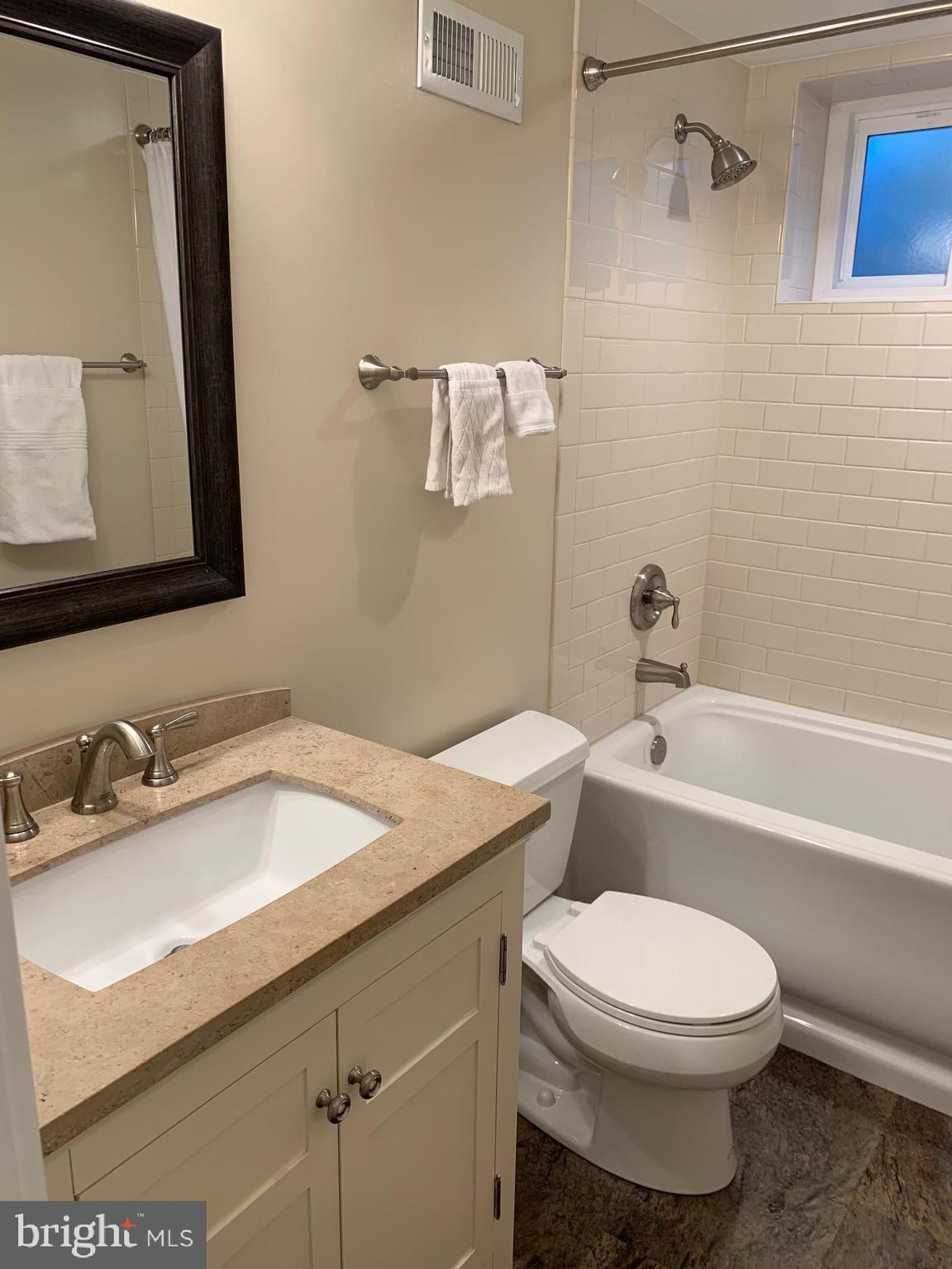 BEVERLEY HILLS - Residential