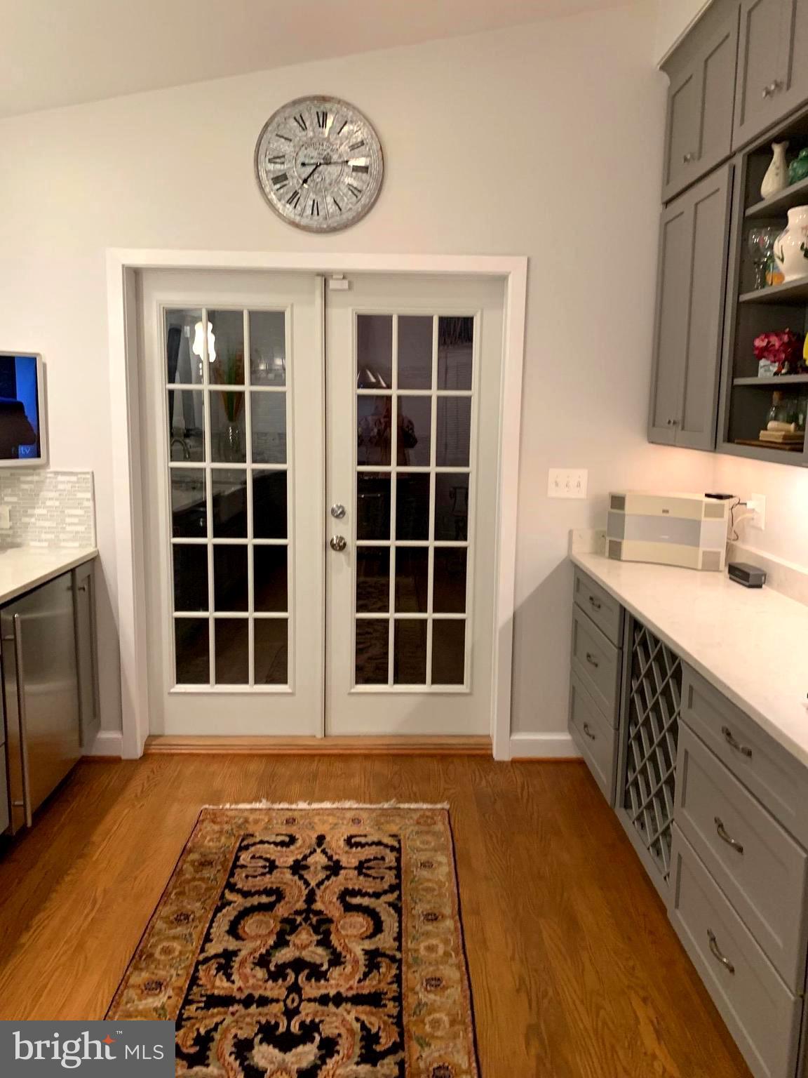 BEVERLEY HILLS - Residential