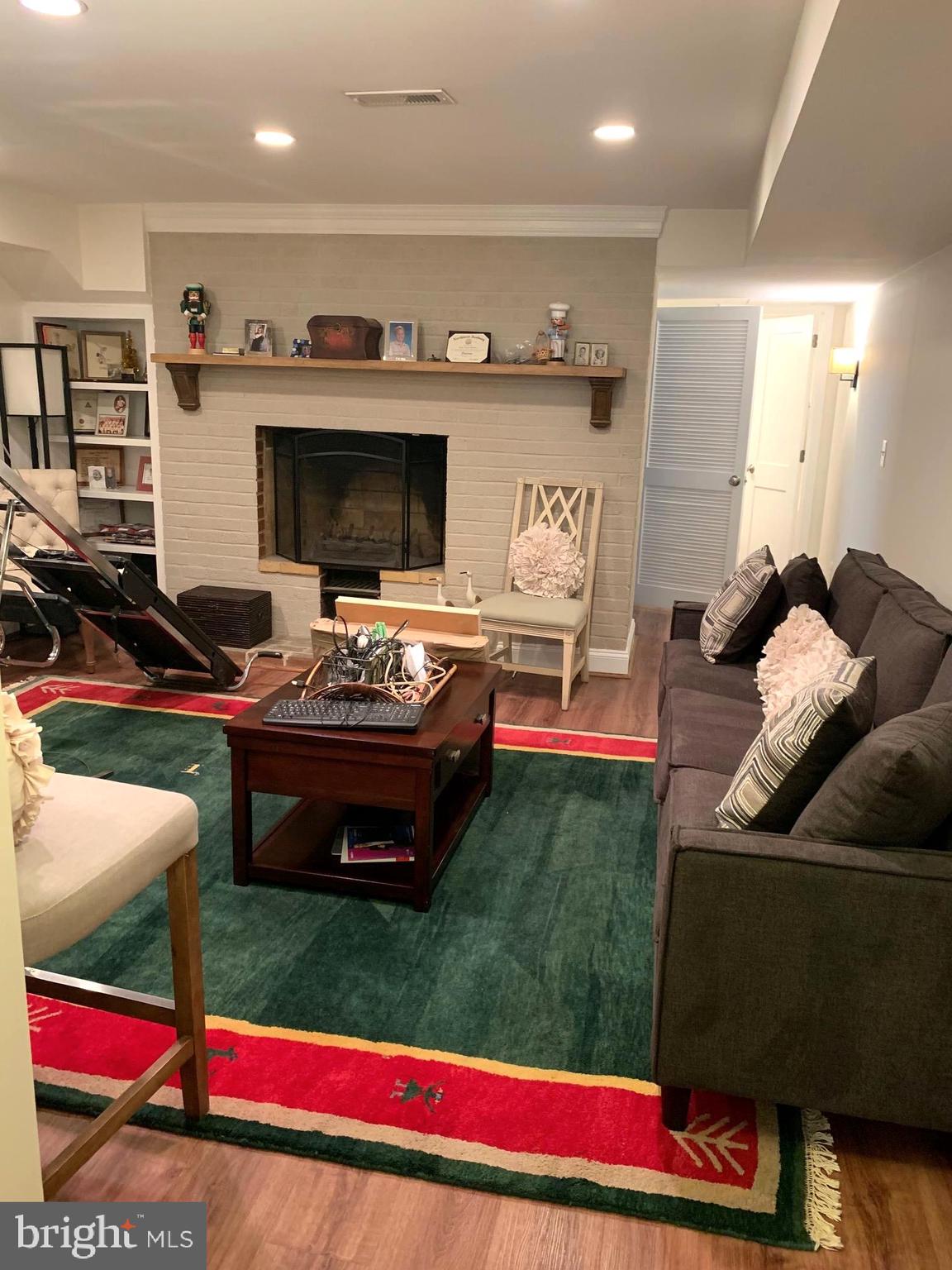 BEVERLEY HILLS - Residential