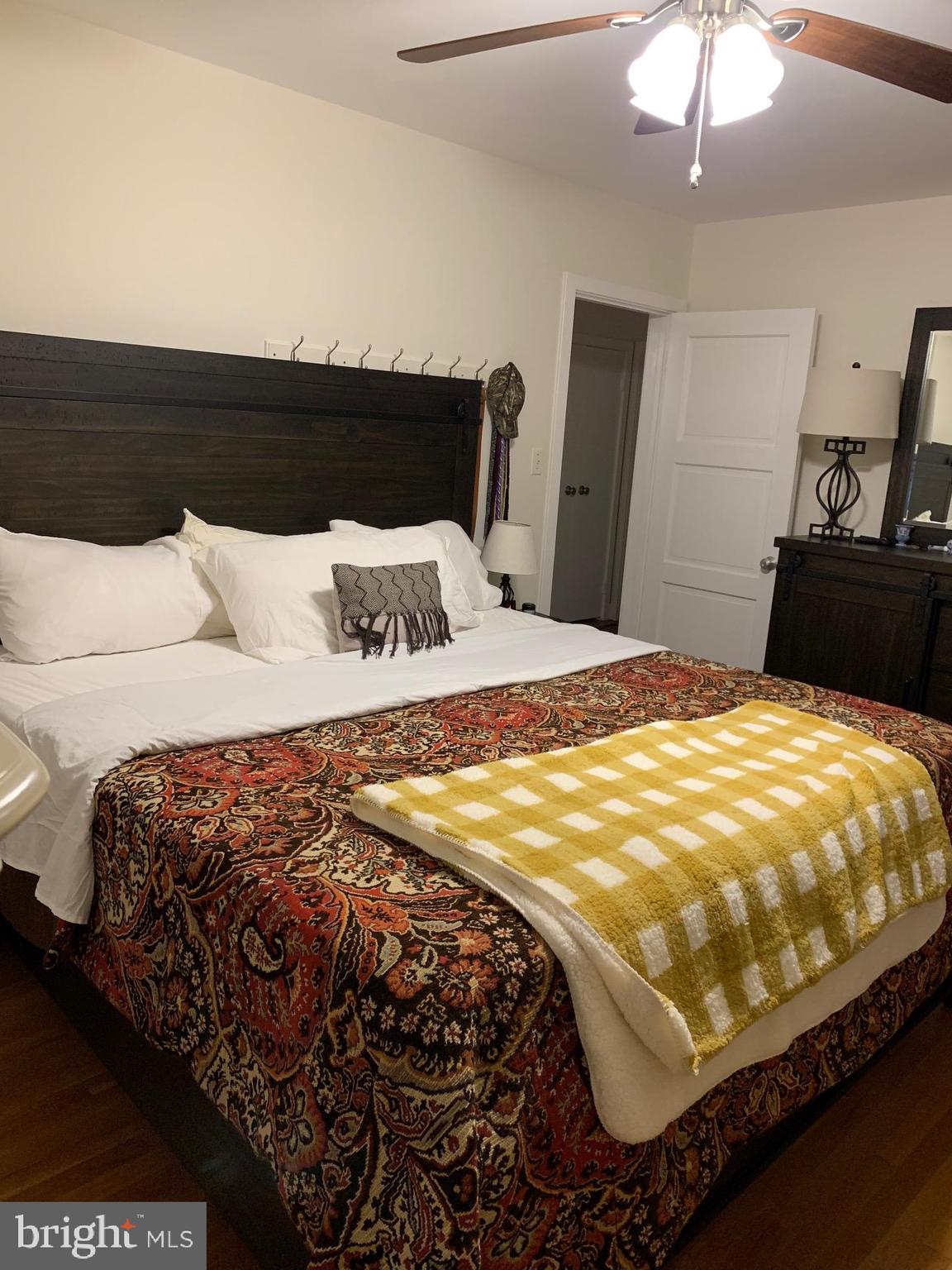 BEVERLEY HILLS - Residential