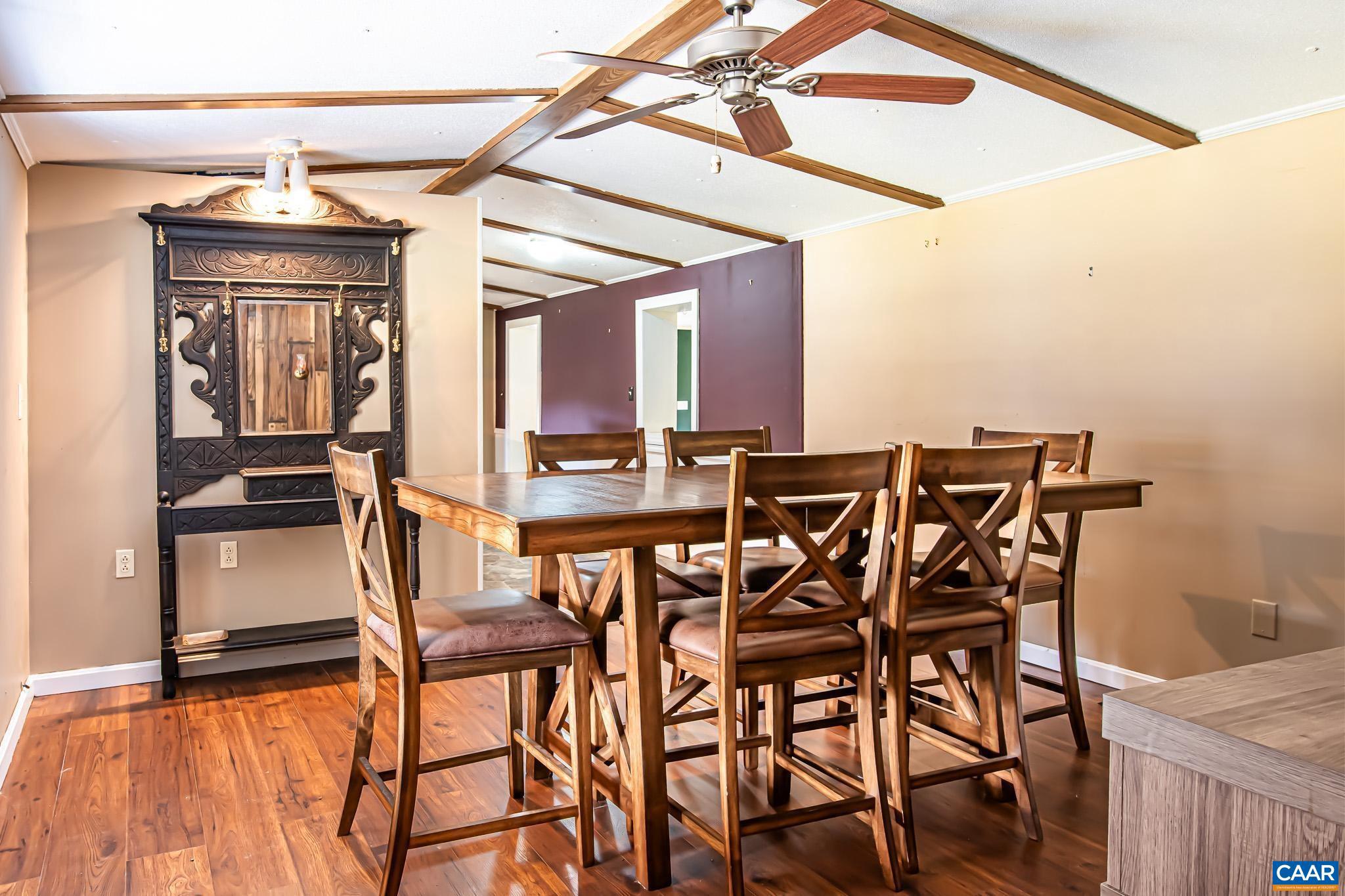 BARBOURSVILLE - Farm