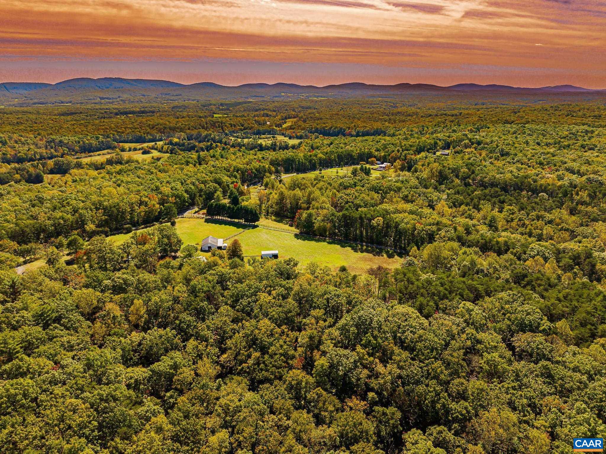 BARBOURSVILLE - Farm