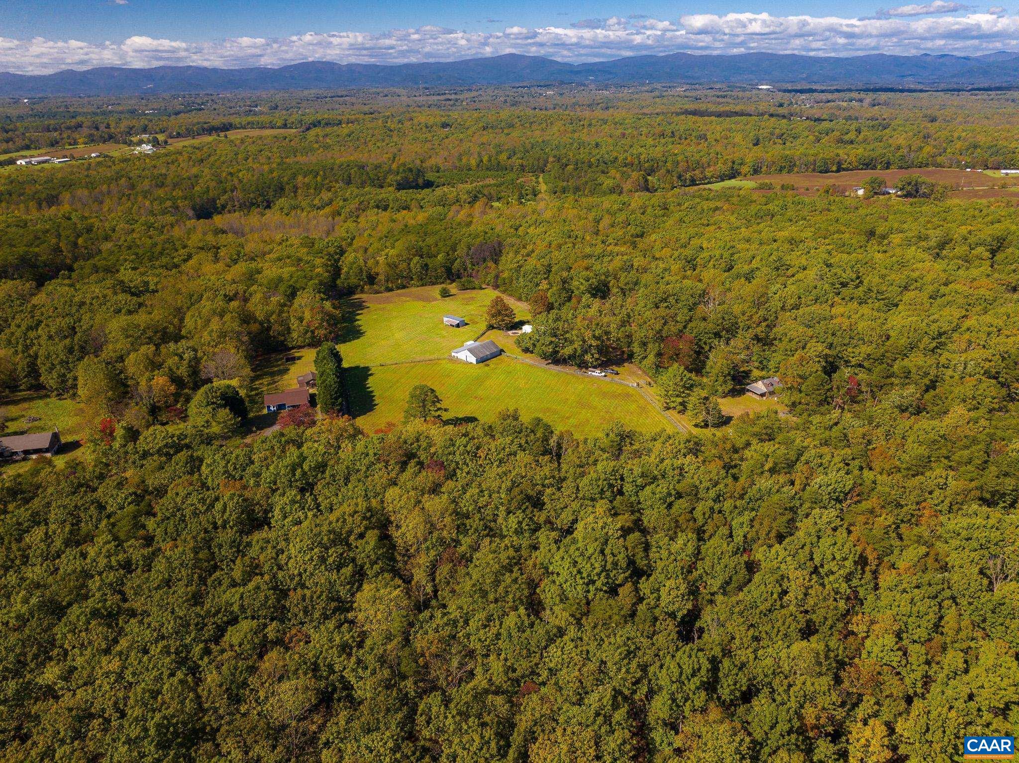 BARBOURSVILLE - Farm