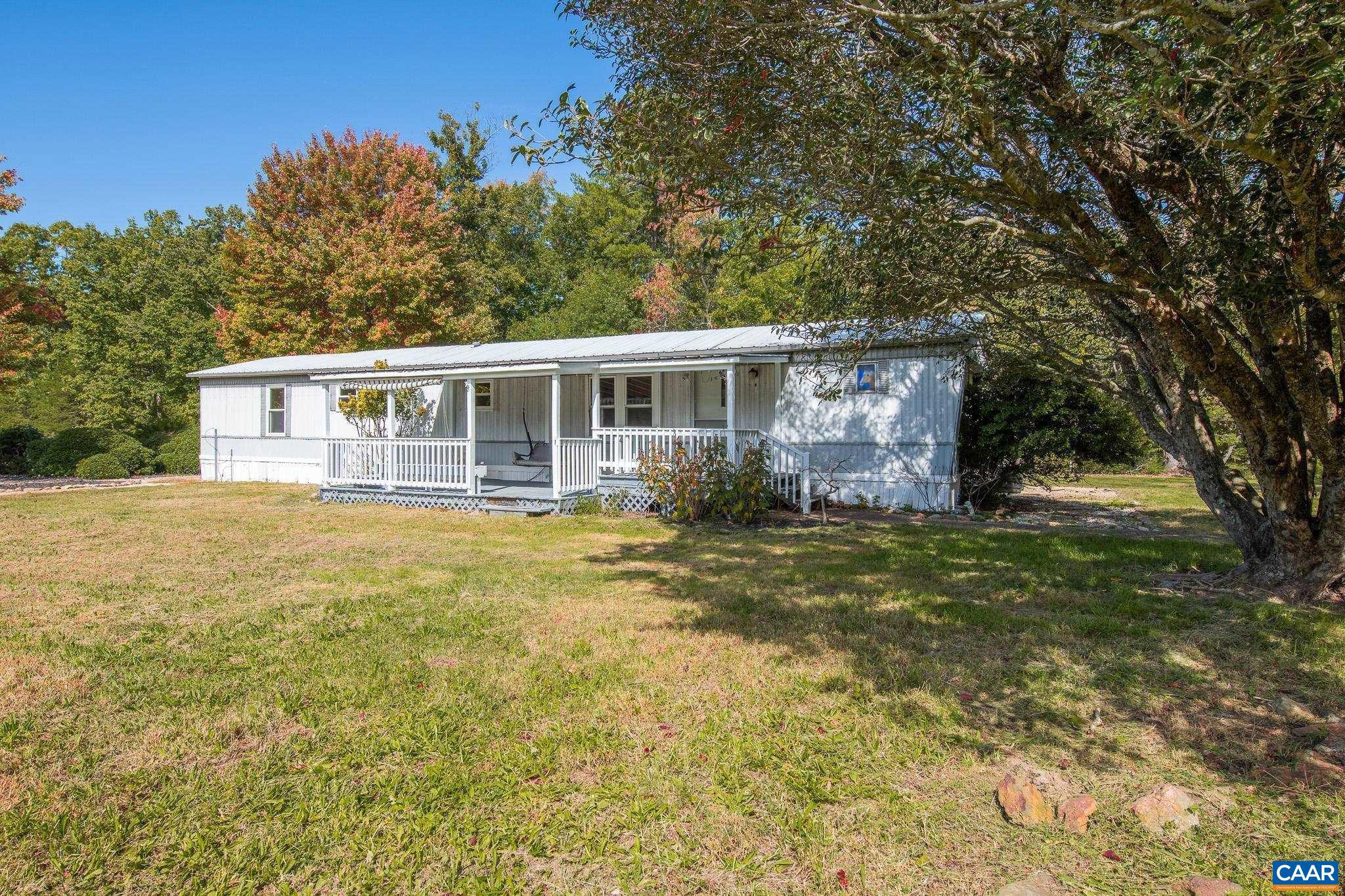 BARBOURSVILLE - Farm