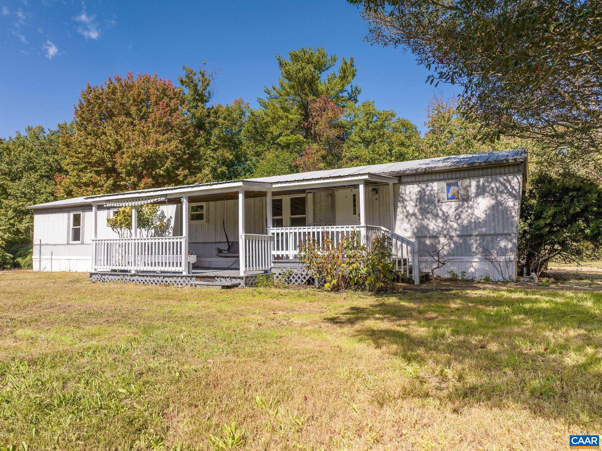 BARBOURSVILLE - Farm