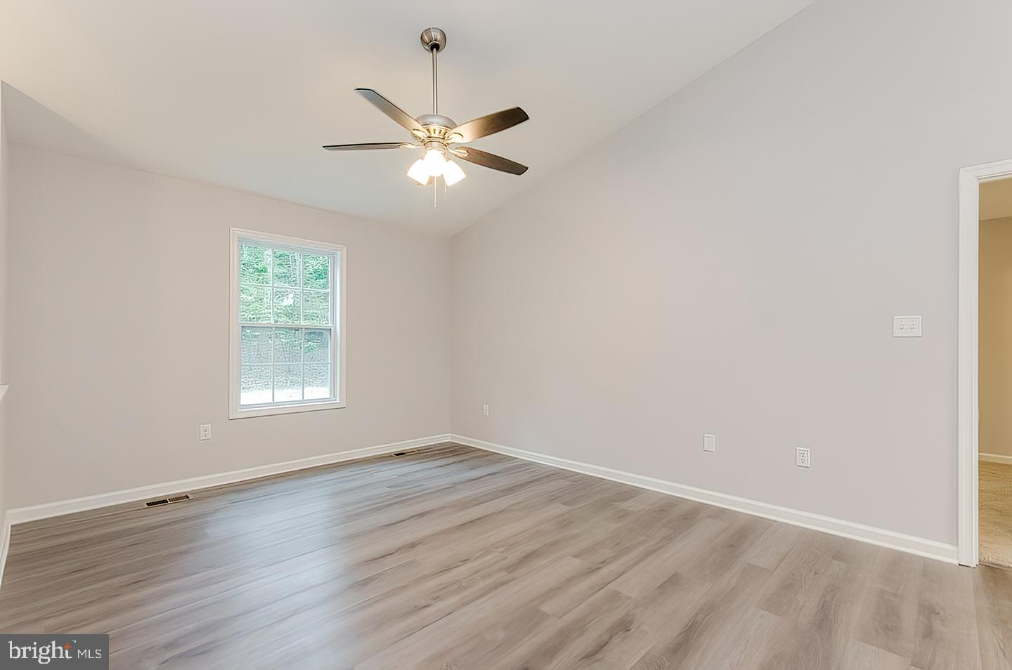 SHANNONDALE - Residential