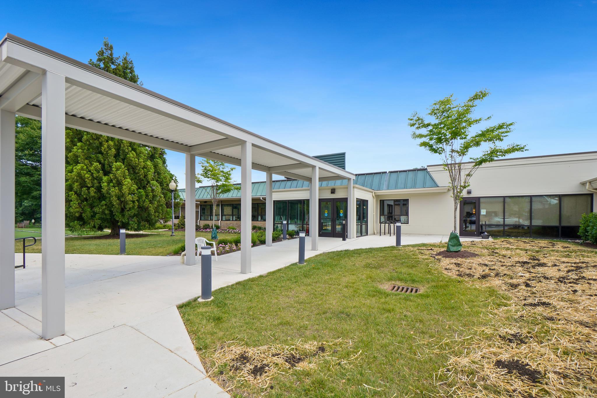 CREEKSIDE AT LEISURE WORLD - Residential