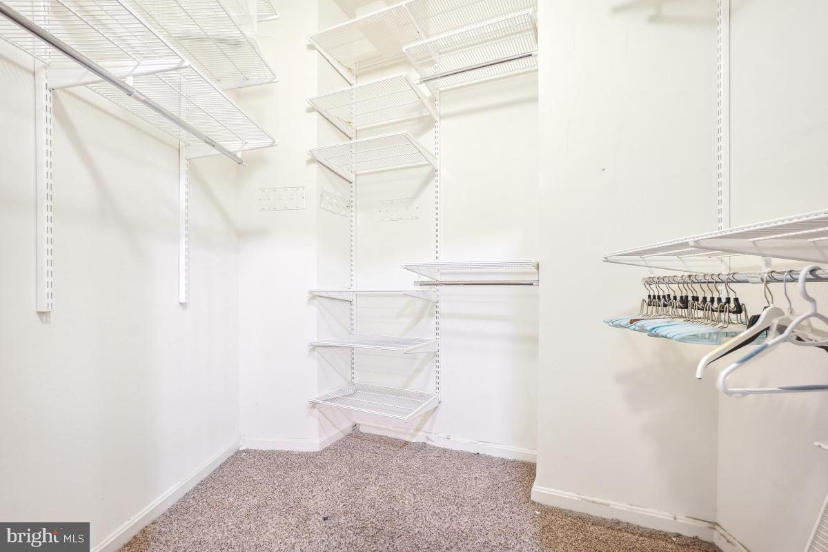 CREEKSIDE AT LEISURE WORLD - Residential