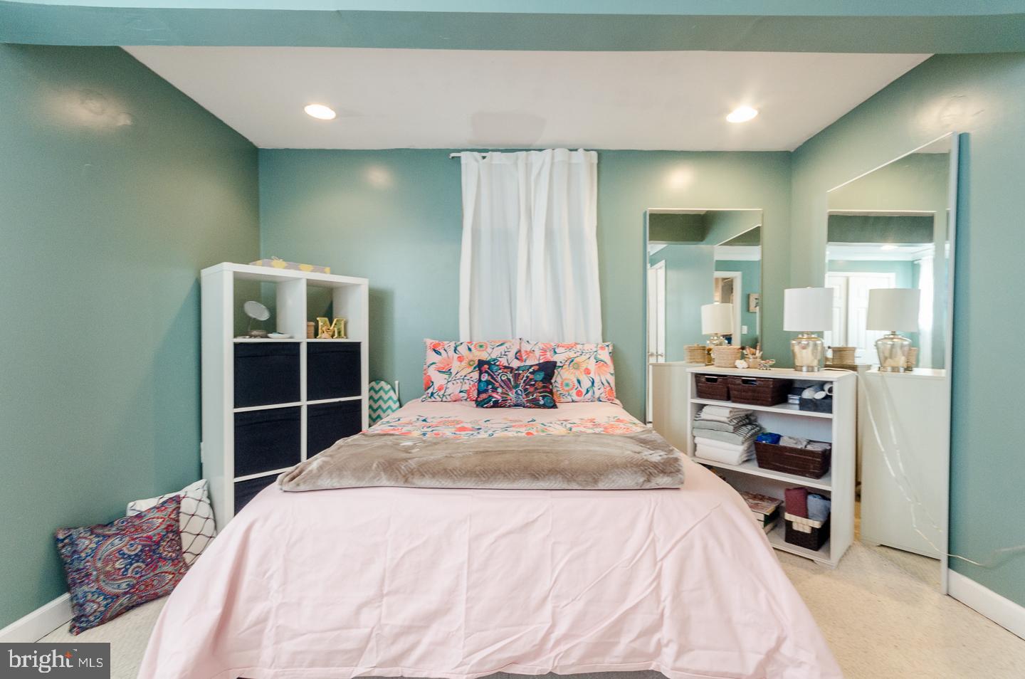 MERRIMANS CHASE - Residential