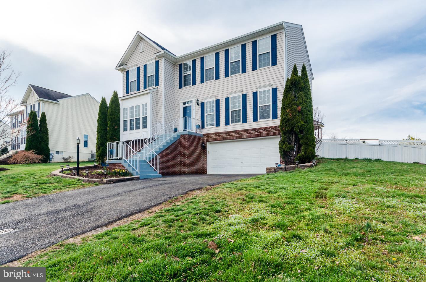 MERRIMANS CHASE - Residential