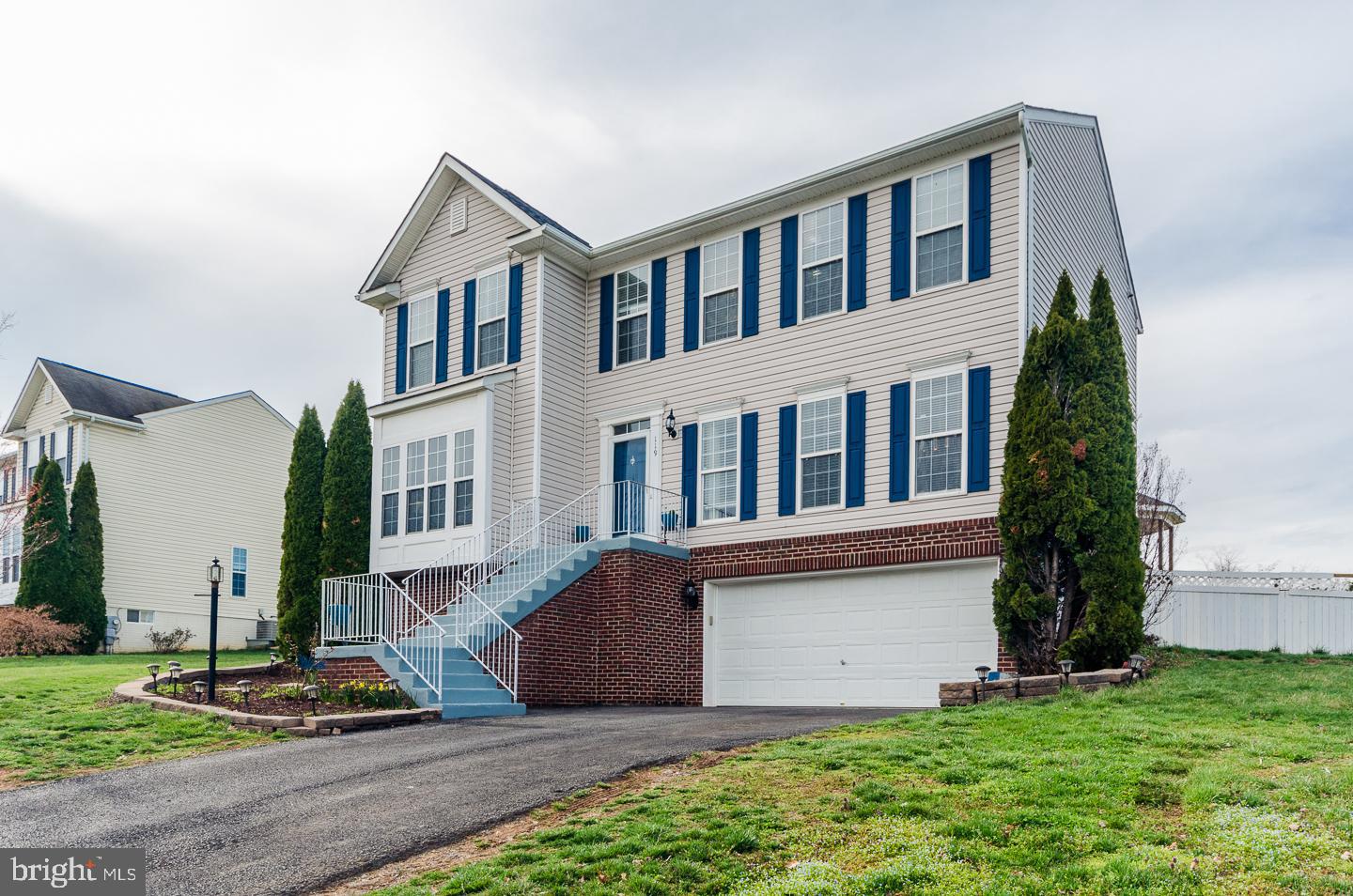 MERRIMANS CHASE - Residential