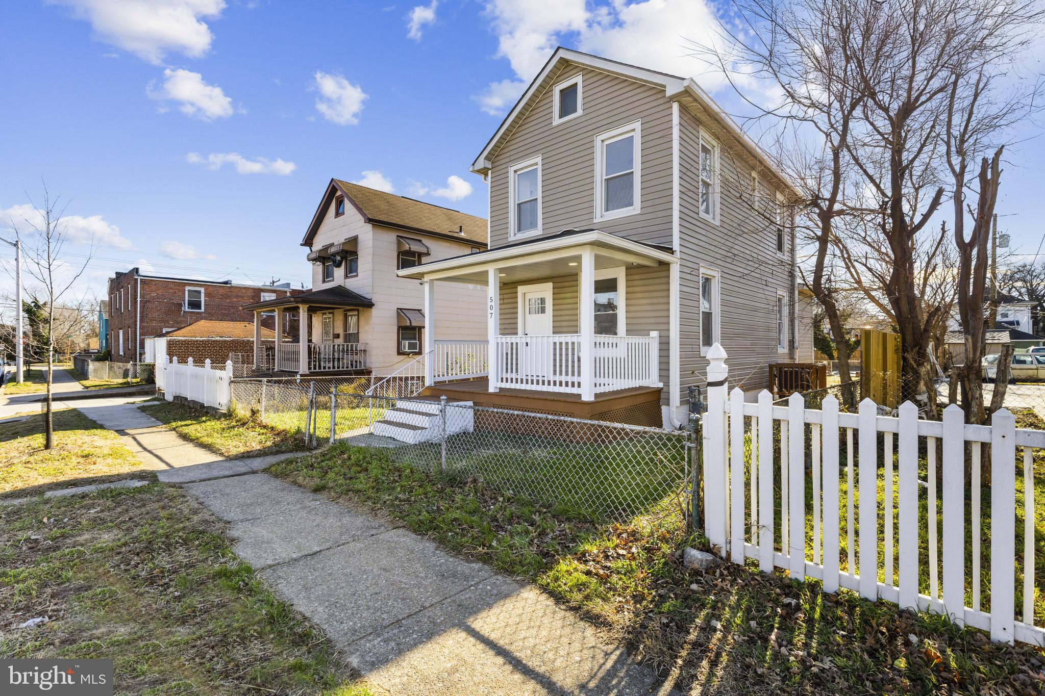 BROOKLYN - Residential