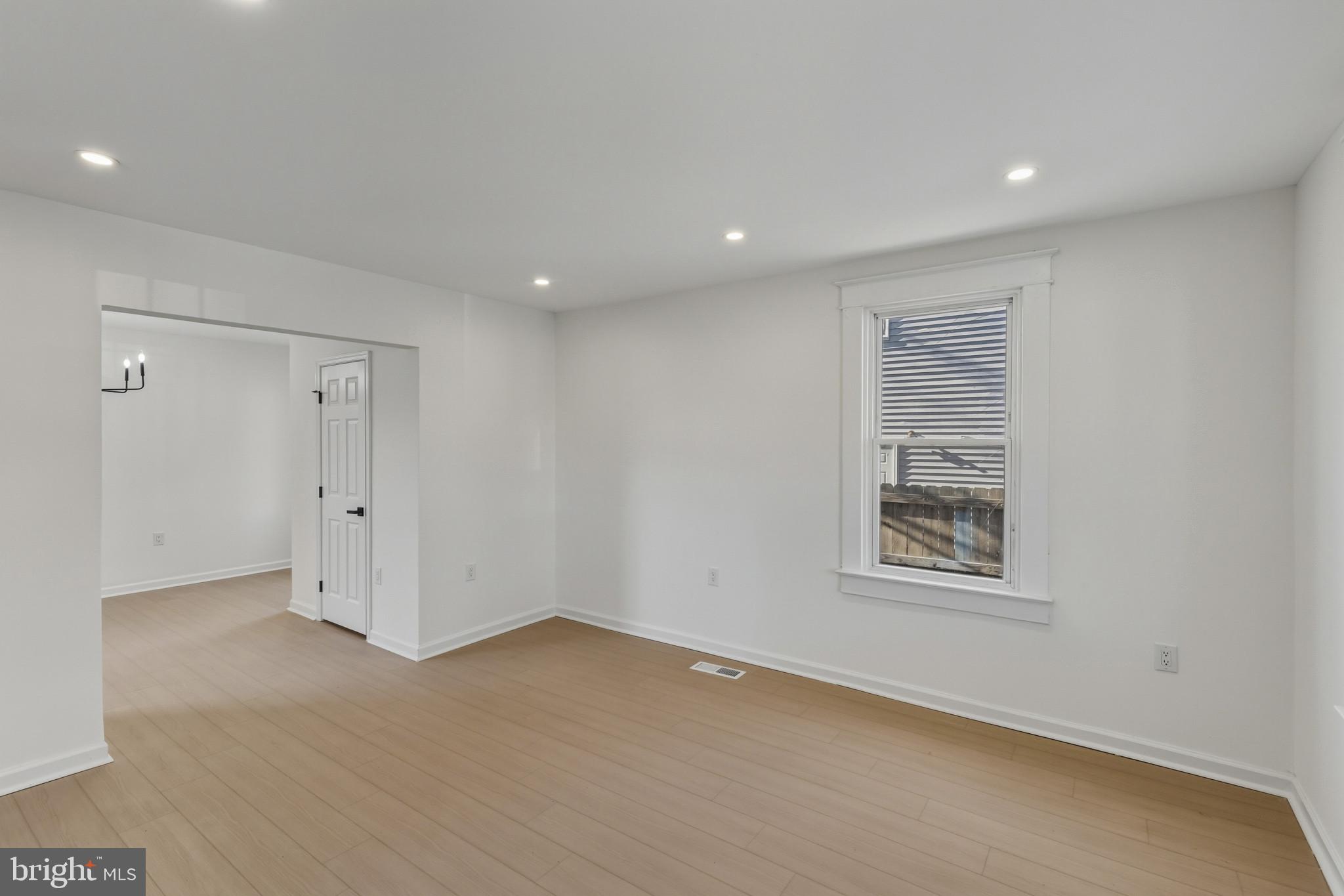 BROOKLYN - Residential