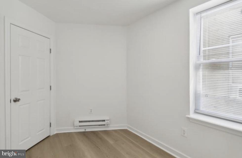 5554 LANSDOWNE AVENUE 2