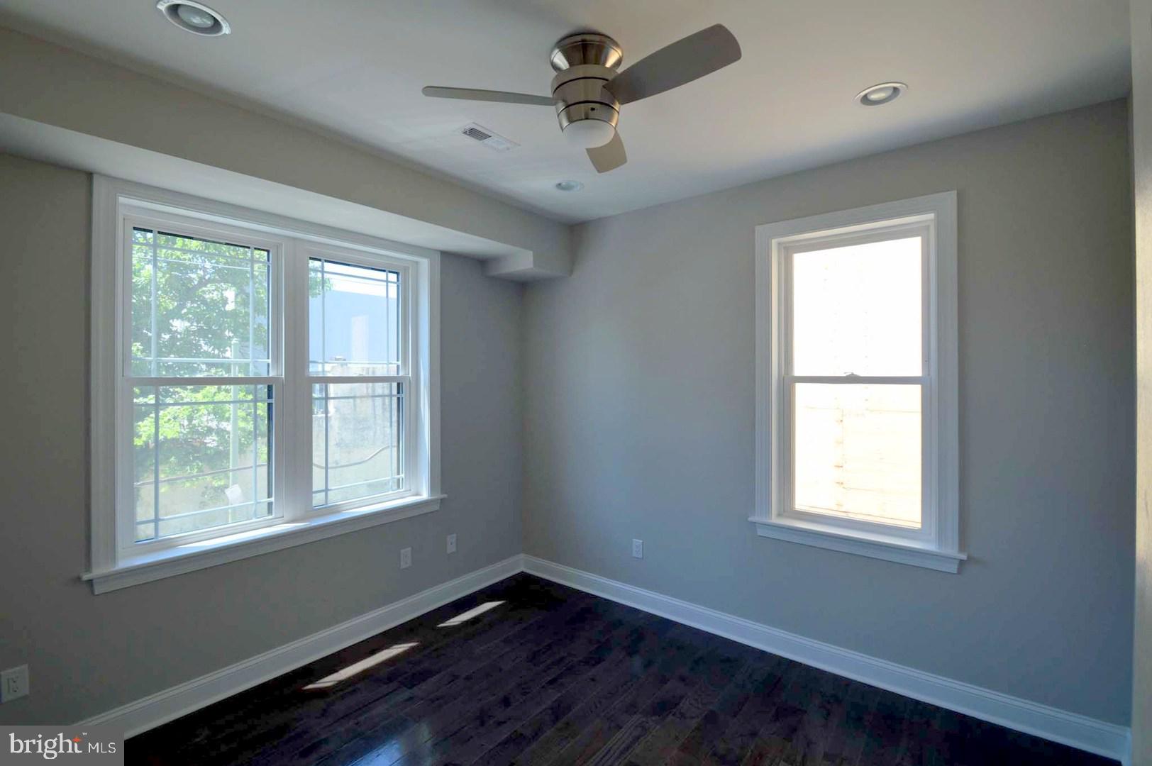 POINT BREEZE - Residential Lease