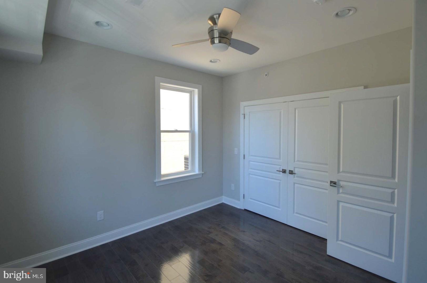 POINT BREEZE - Residential Lease