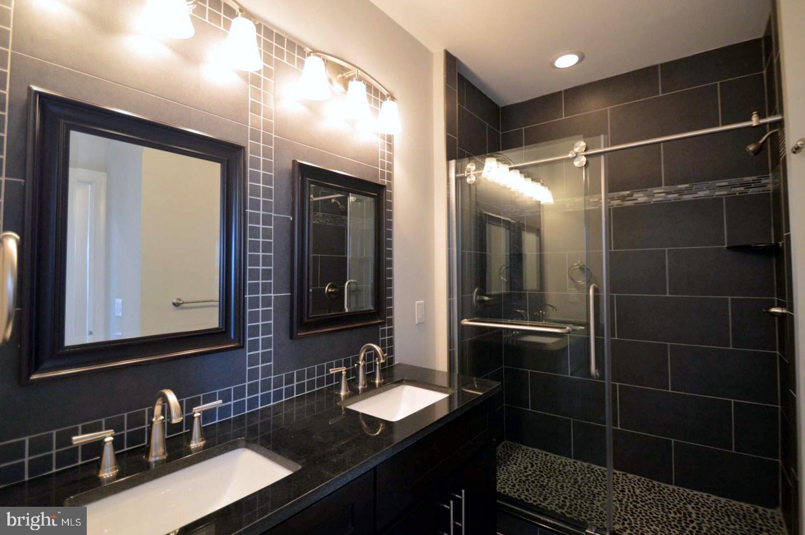 POINT BREEZE - Residential Lease