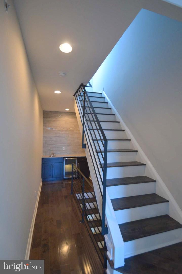 POINT BREEZE - Residential Lease