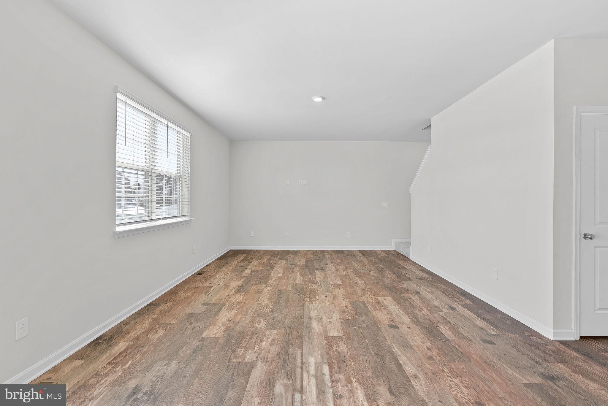 SHENANDOAH CROSSING - Residential