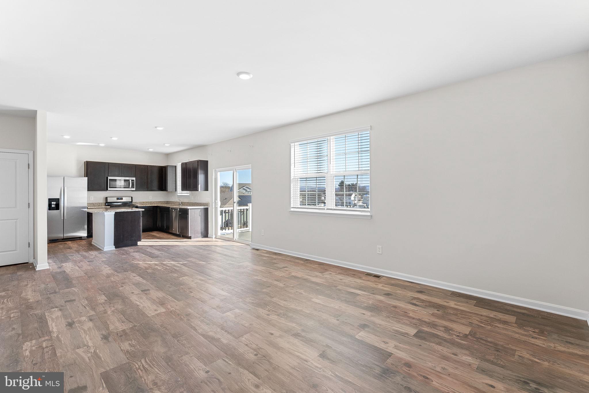 SHENANDOAH CROSSING - Residential