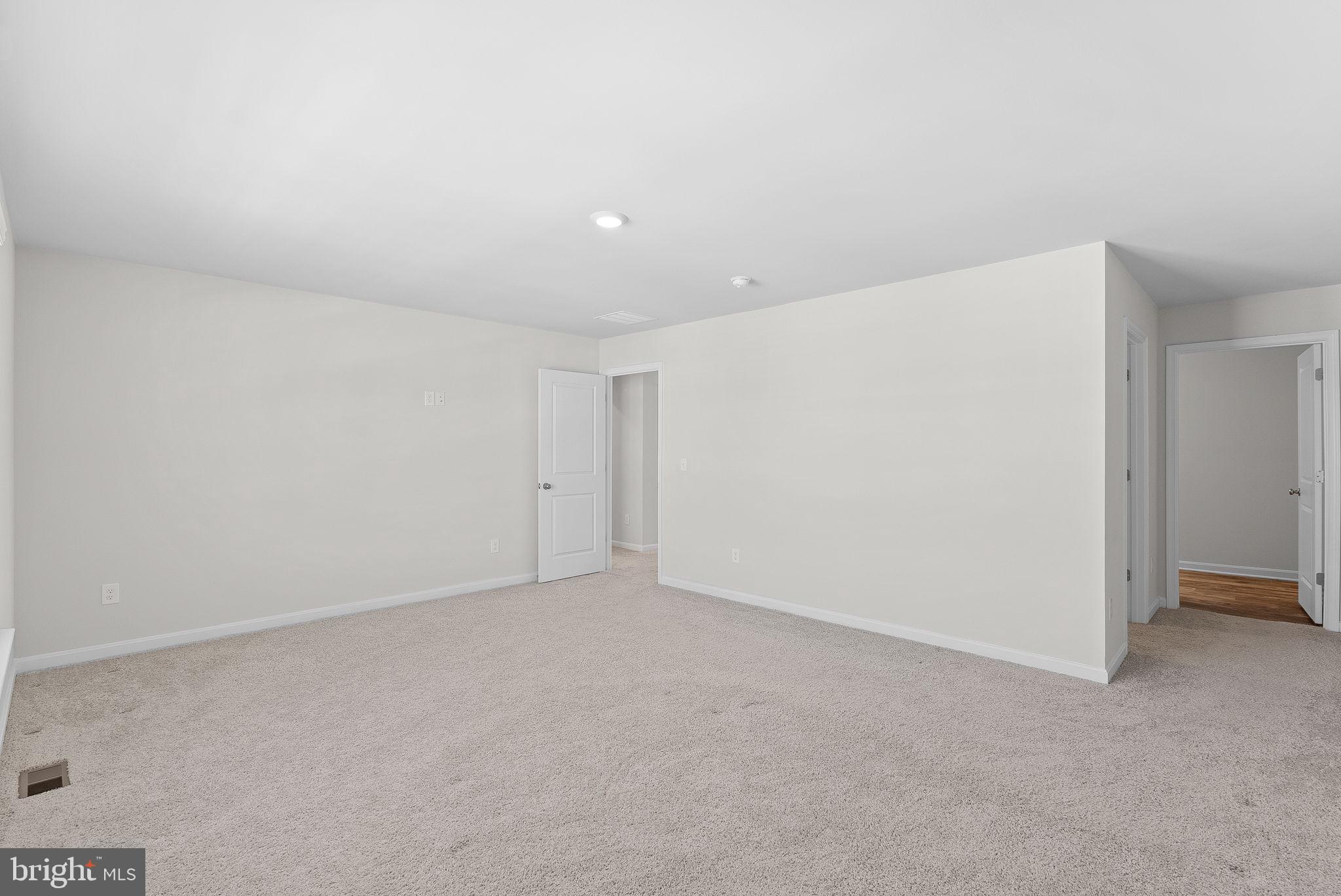 SHENANDOAH CROSSING - Residential