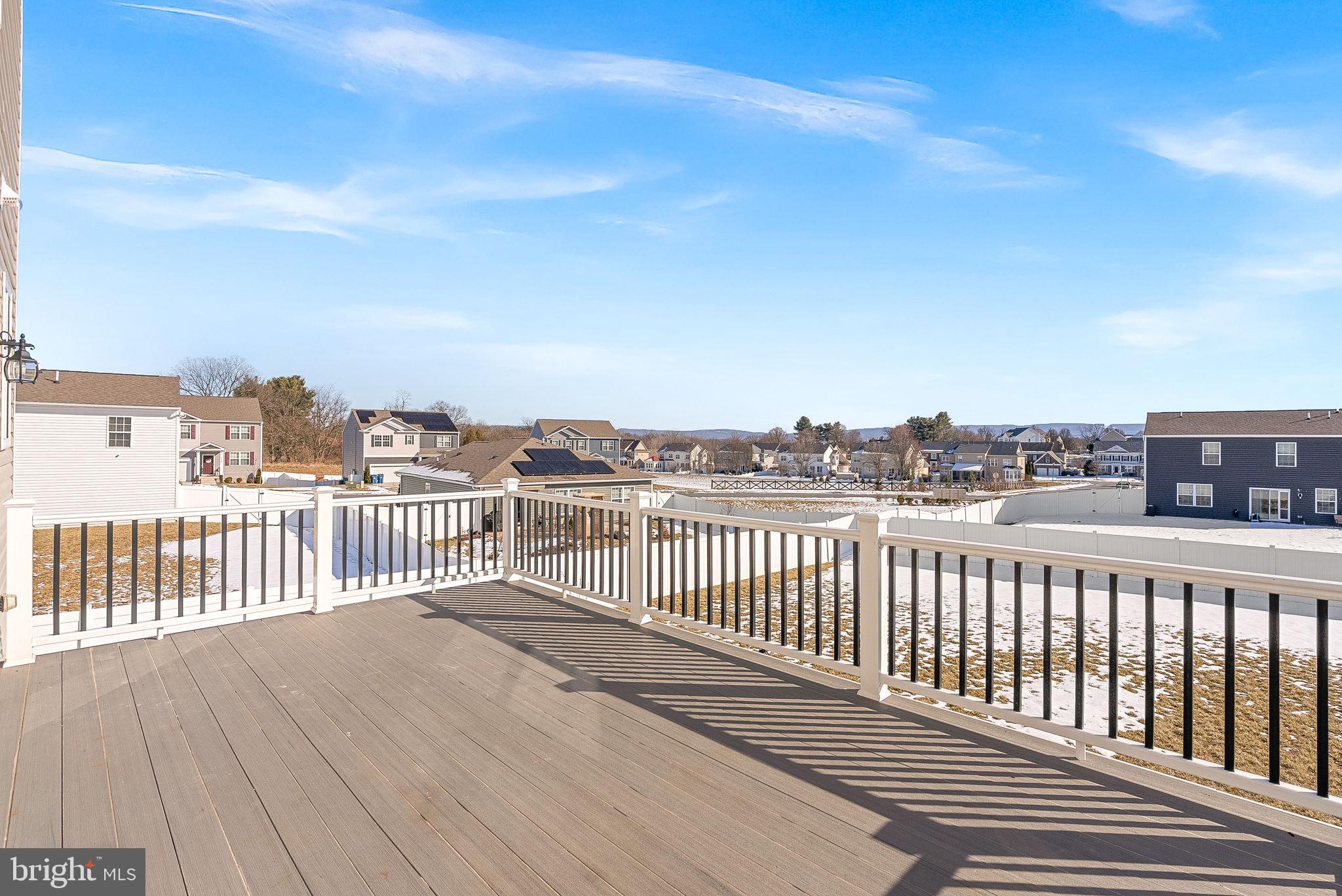 SHENANDOAH CROSSING - Residential