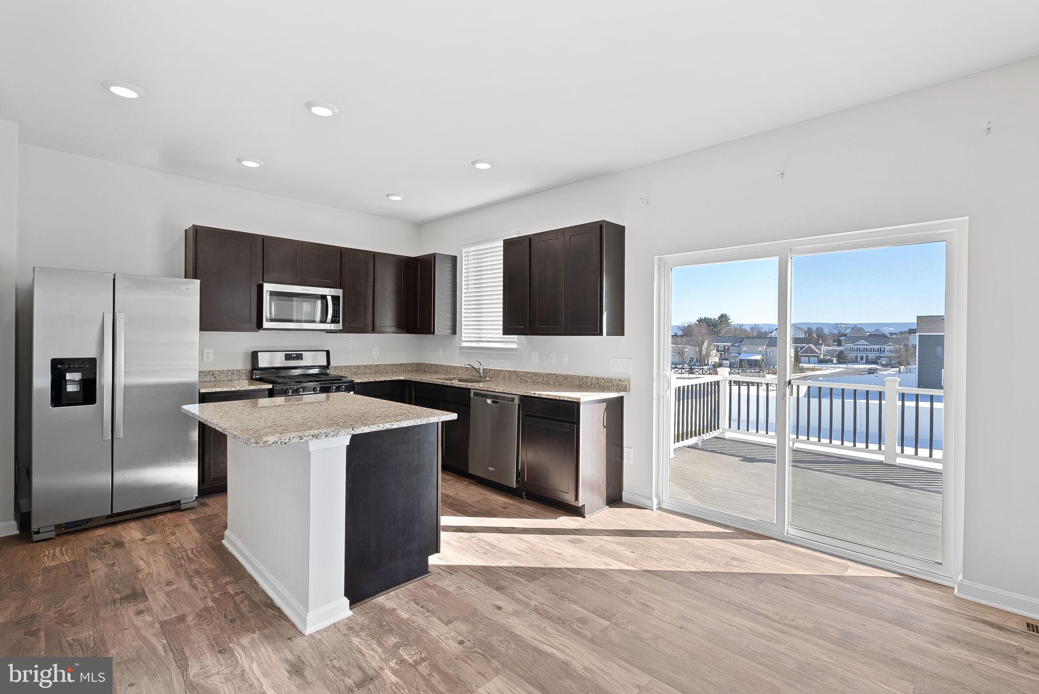 SHENANDOAH CROSSING - Residential