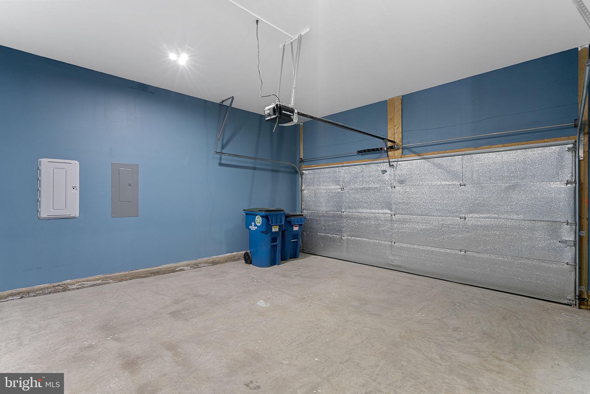 SHENANDOAH CROSSING - Residential