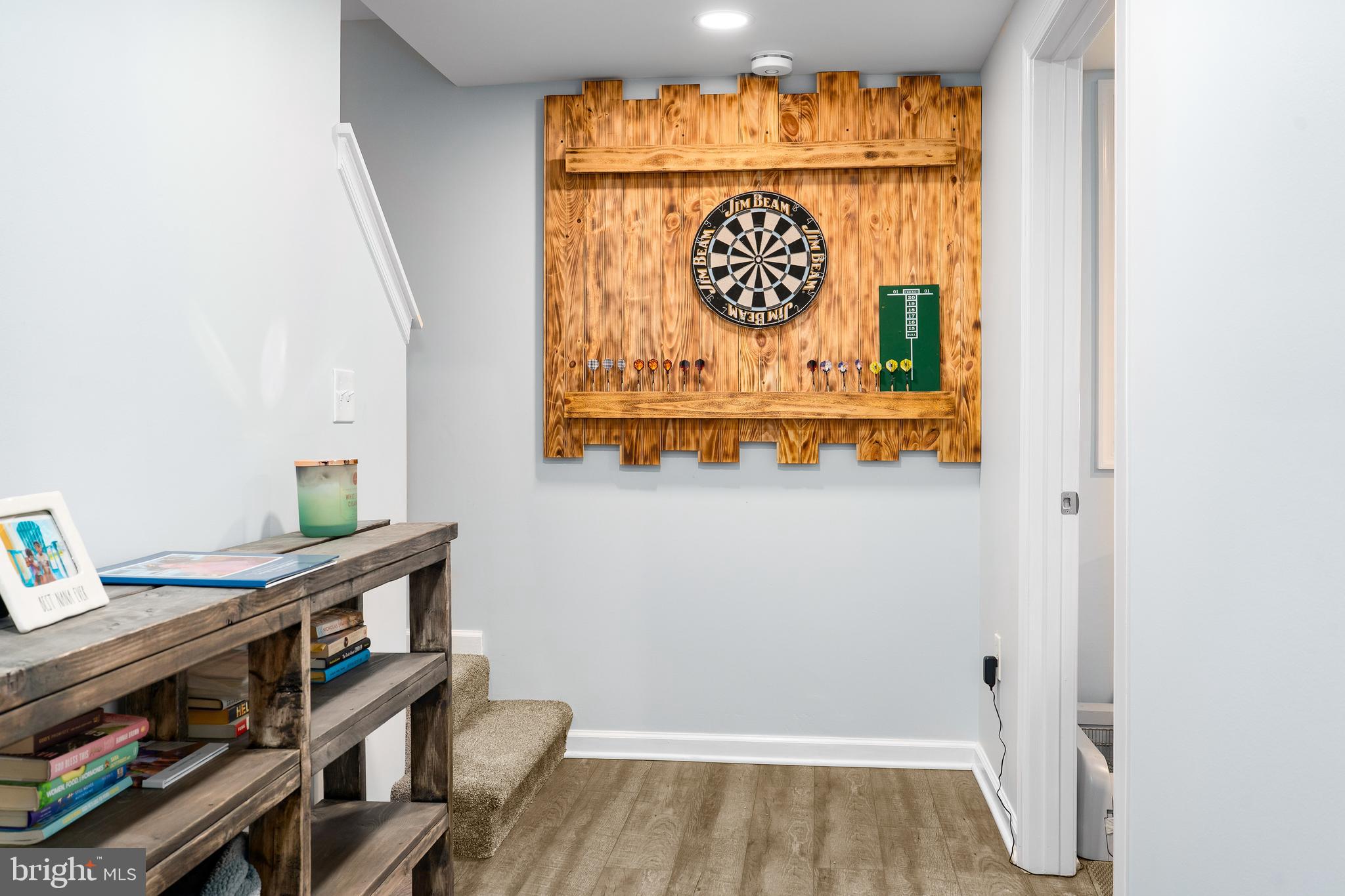 OLD FORT FARM ESTATES - Residential