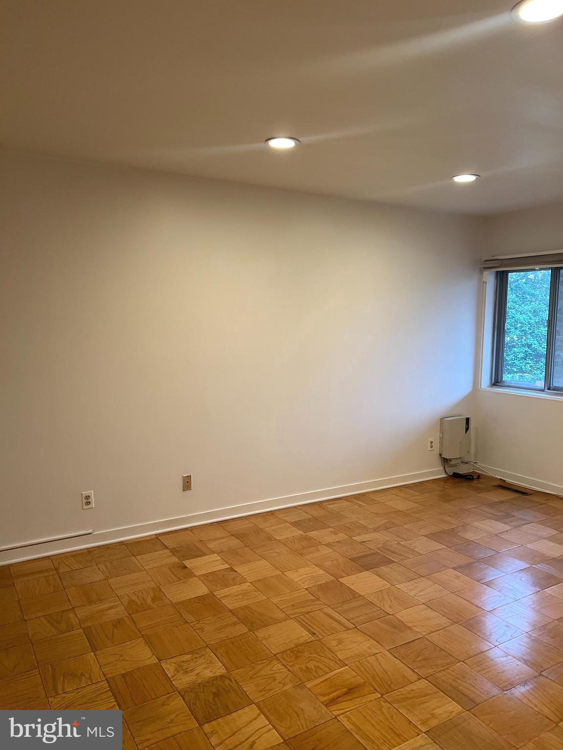 STEVENSON VILLAGE - Residential