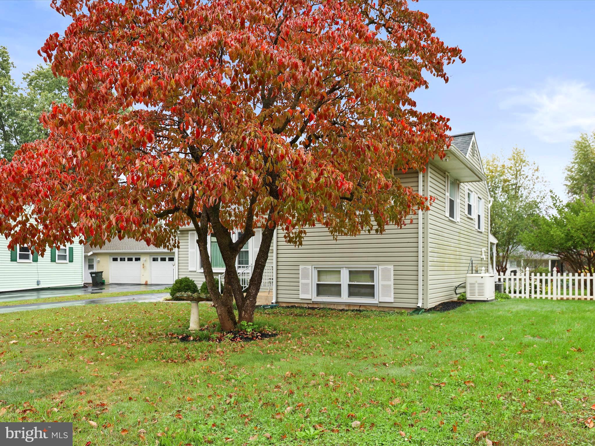 1316 LIVINGSTON ROAD