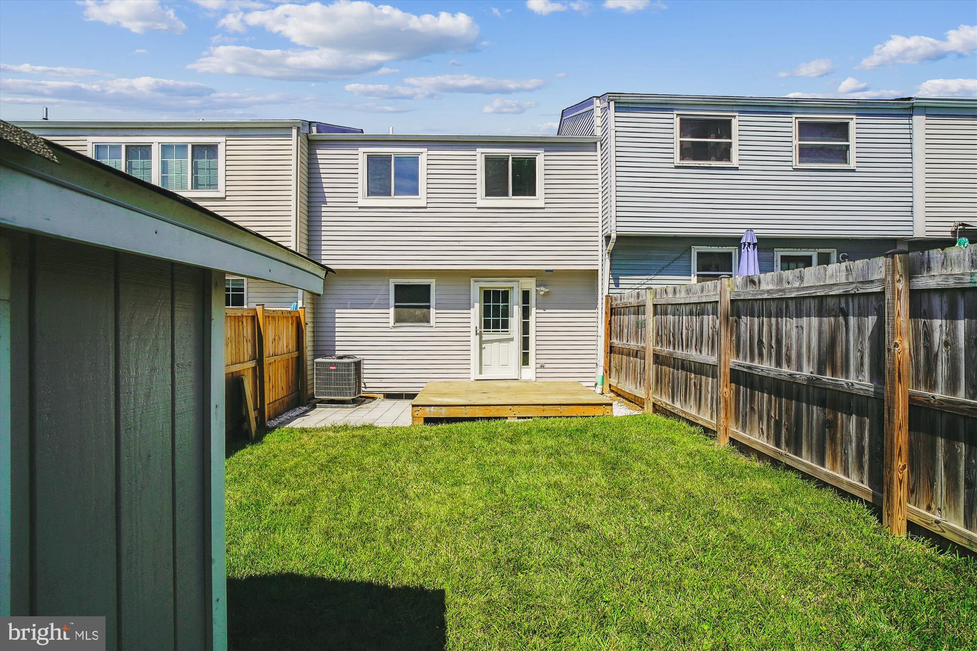 AMBER MEADOWS - Residential