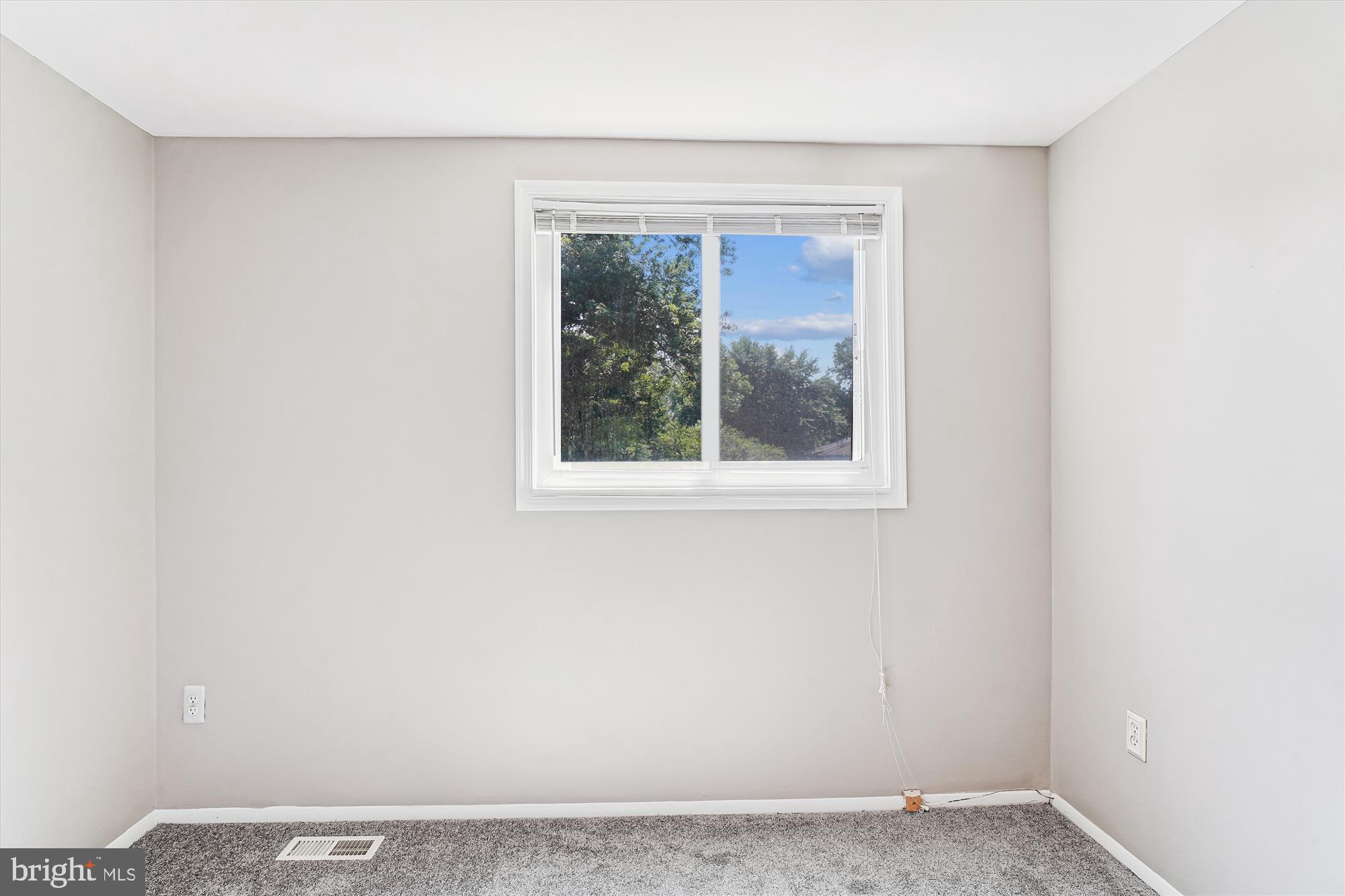 AMBER MEADOWS - Residential