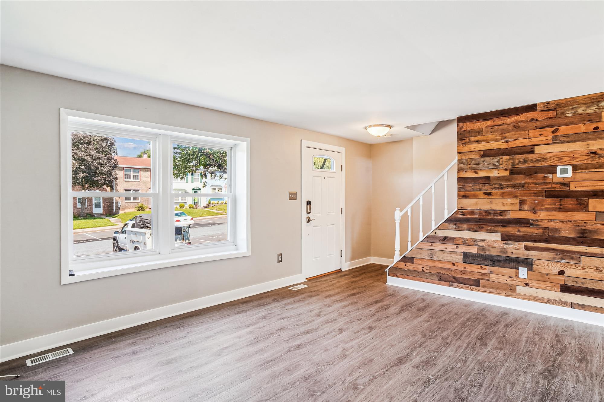 AMBER MEADOWS - Residential