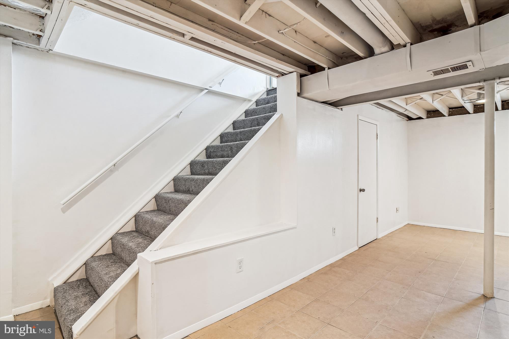 AMBER MEADOWS - Residential