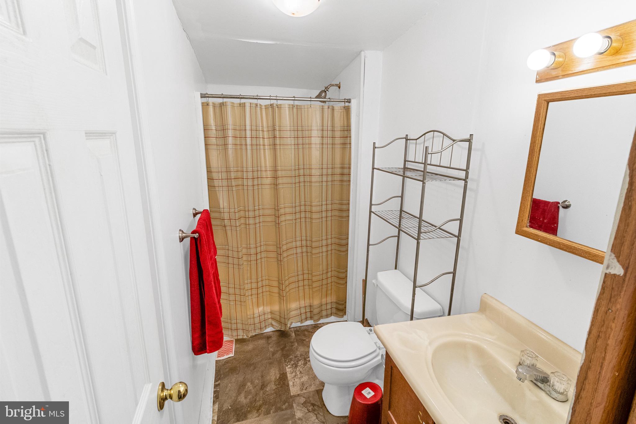 VERA GREEN - Residential