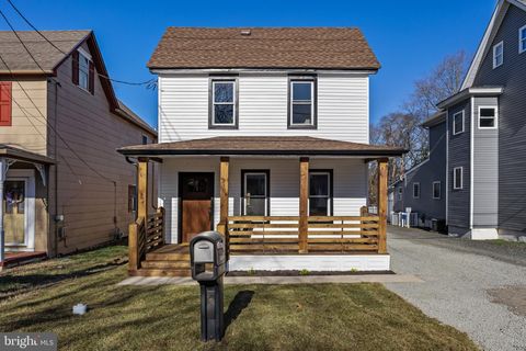 Homes For Sale - 219 Lumberton Avenue<br/> HAINESPORT, NJ 08036