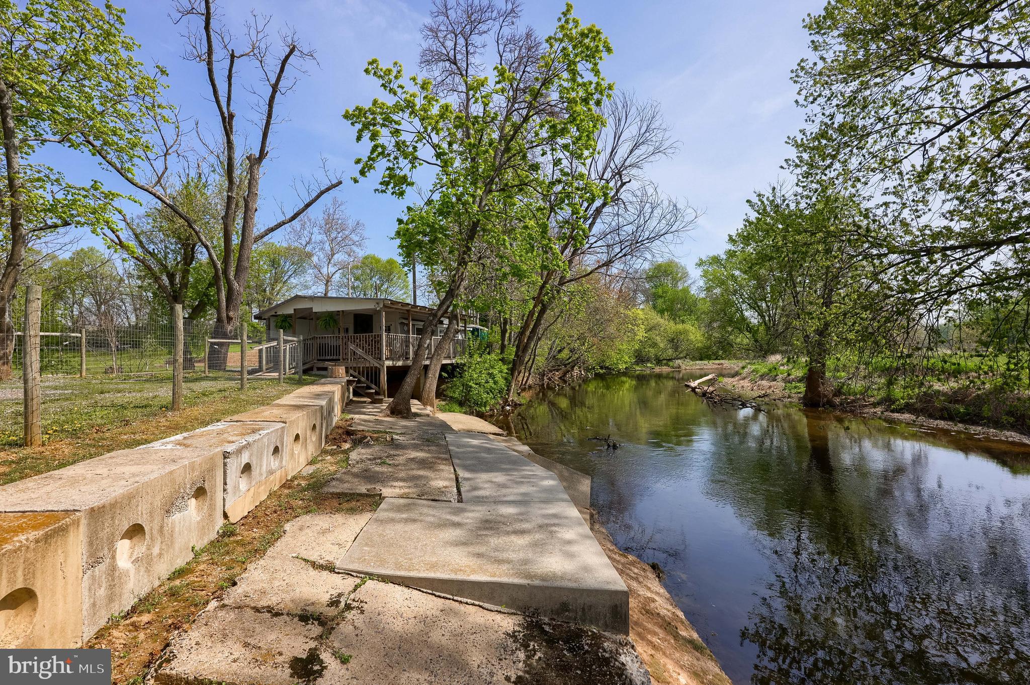 ROTHSVILLE - Residential