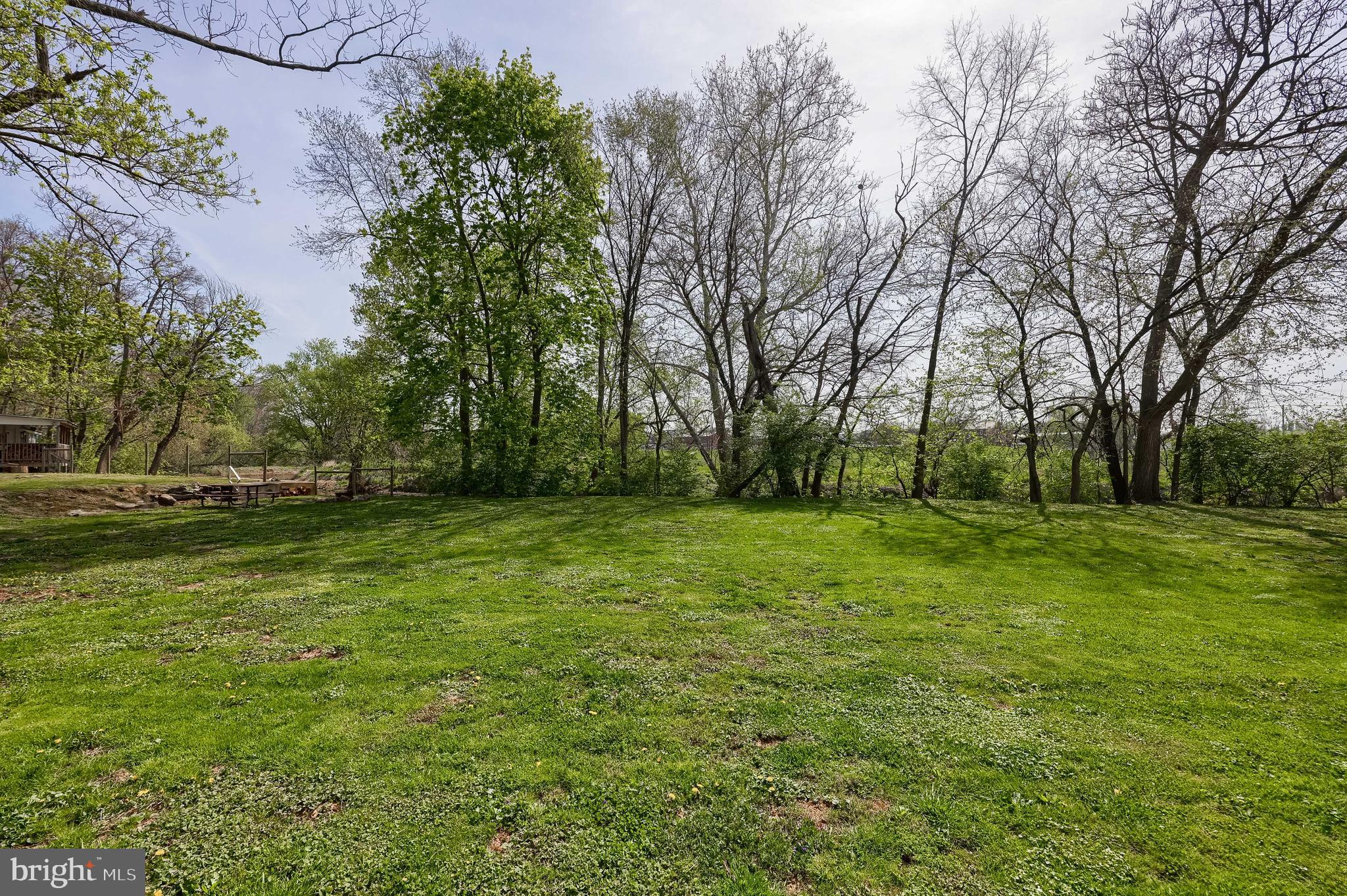 ROTHSVILLE - Residential