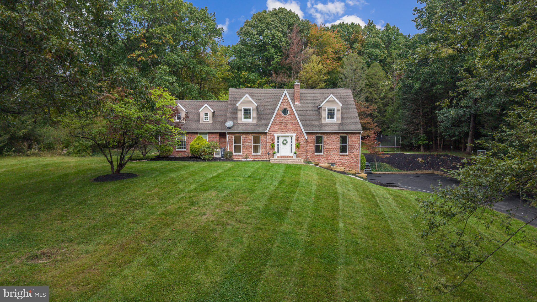 3569 CIRCLEVILLE ROAD