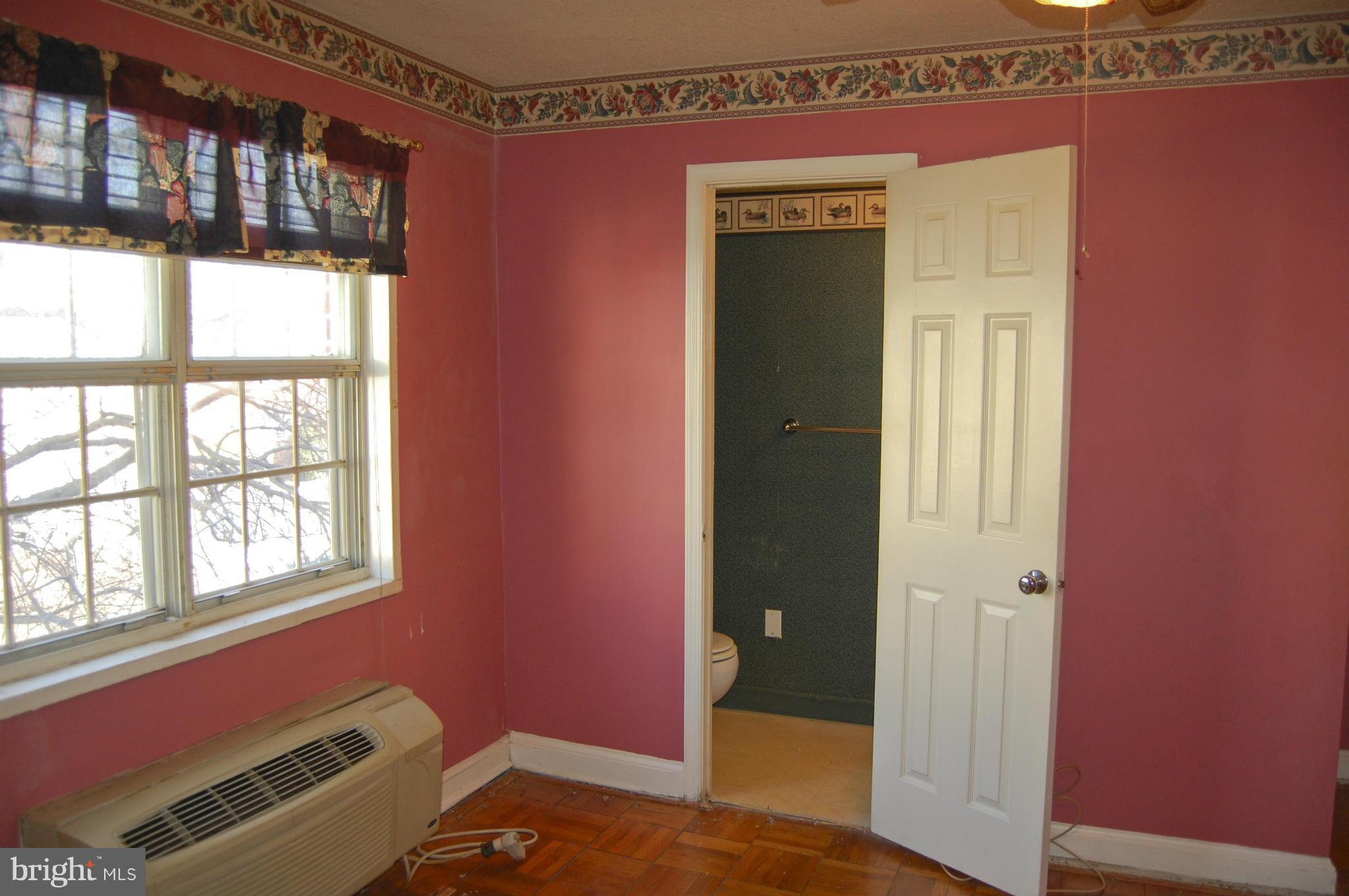 POTOWMACK CROSSING - Residential