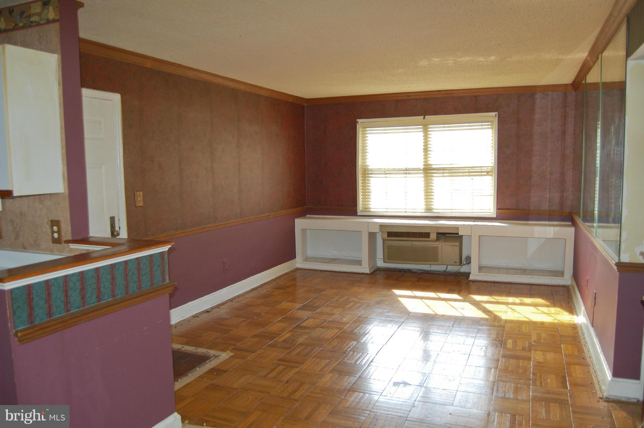 POTOWMACK CROSSING - Residential